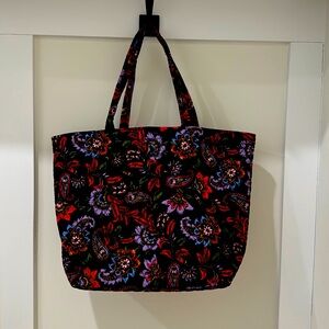NWT Vera Bradley Tote - Venetian Paisley